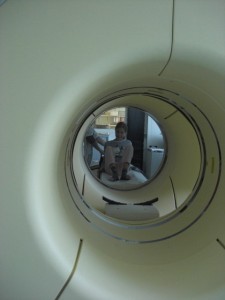 even door de tunnel en weer terug?